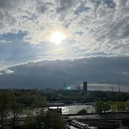 Apartment 70m² Sur La Seine, Vue Magnifique Sur ! Paris